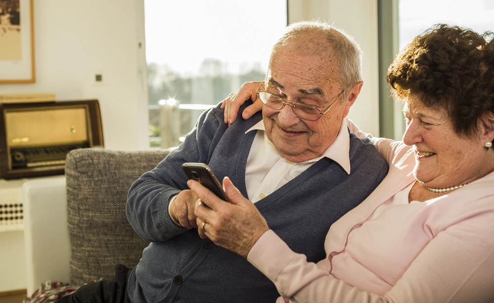 uso smartphones séniors personas mayores